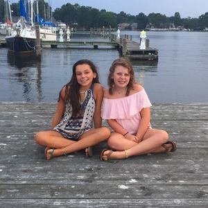 Meet your Posher, Adriana